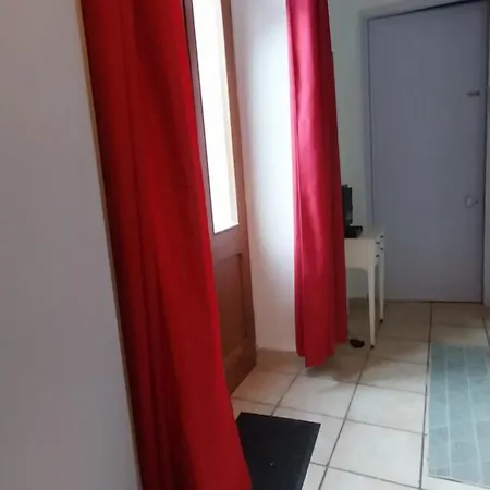 Halte Convivial,plein Centre, Wifi ,parking Accommodatie bij particulieren